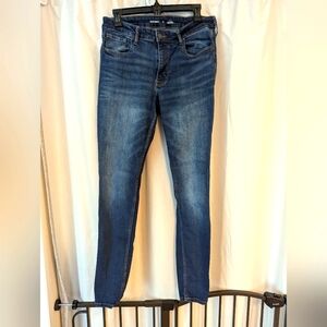 Old Navy Woman's Dark Skinny Jeans